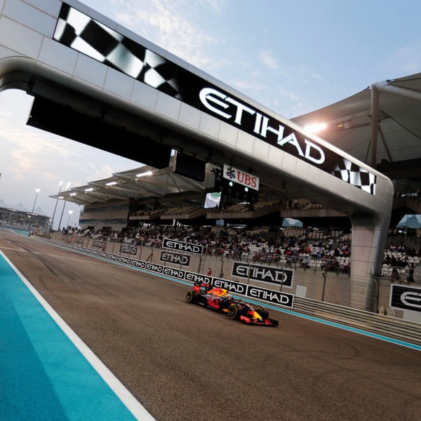 Photograph 4 of project Yas Island Formula 1 circuit